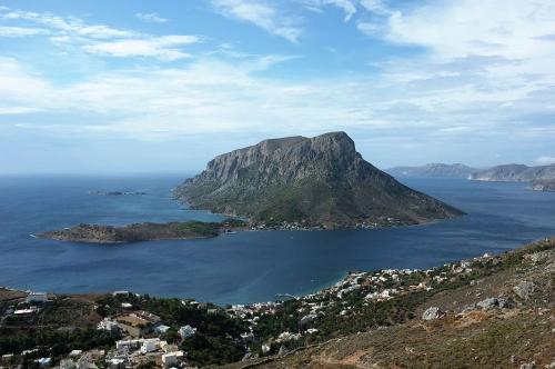 Η τόσο ξεχωριστή Τέλενδος